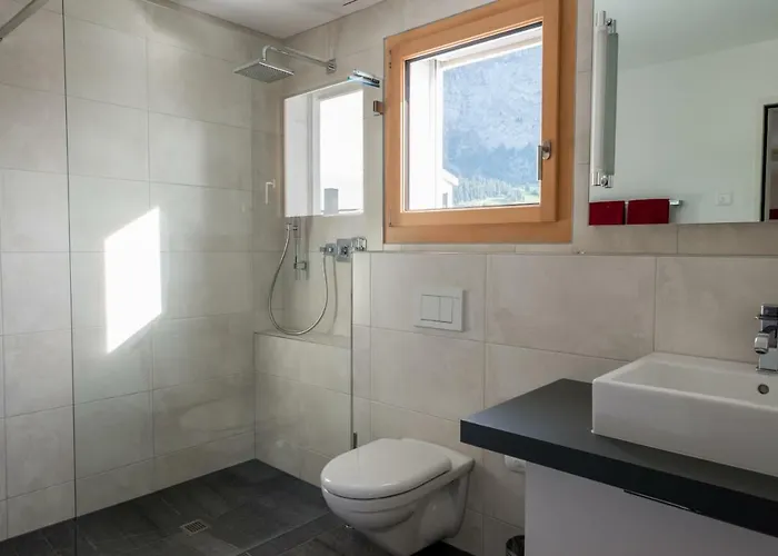 Laax Homes Prada Biala Apartament *